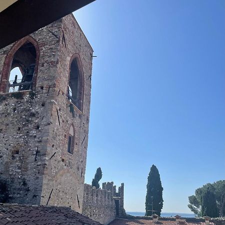 Incantevole Appartamento Moniga del Garda Экстерьер фото