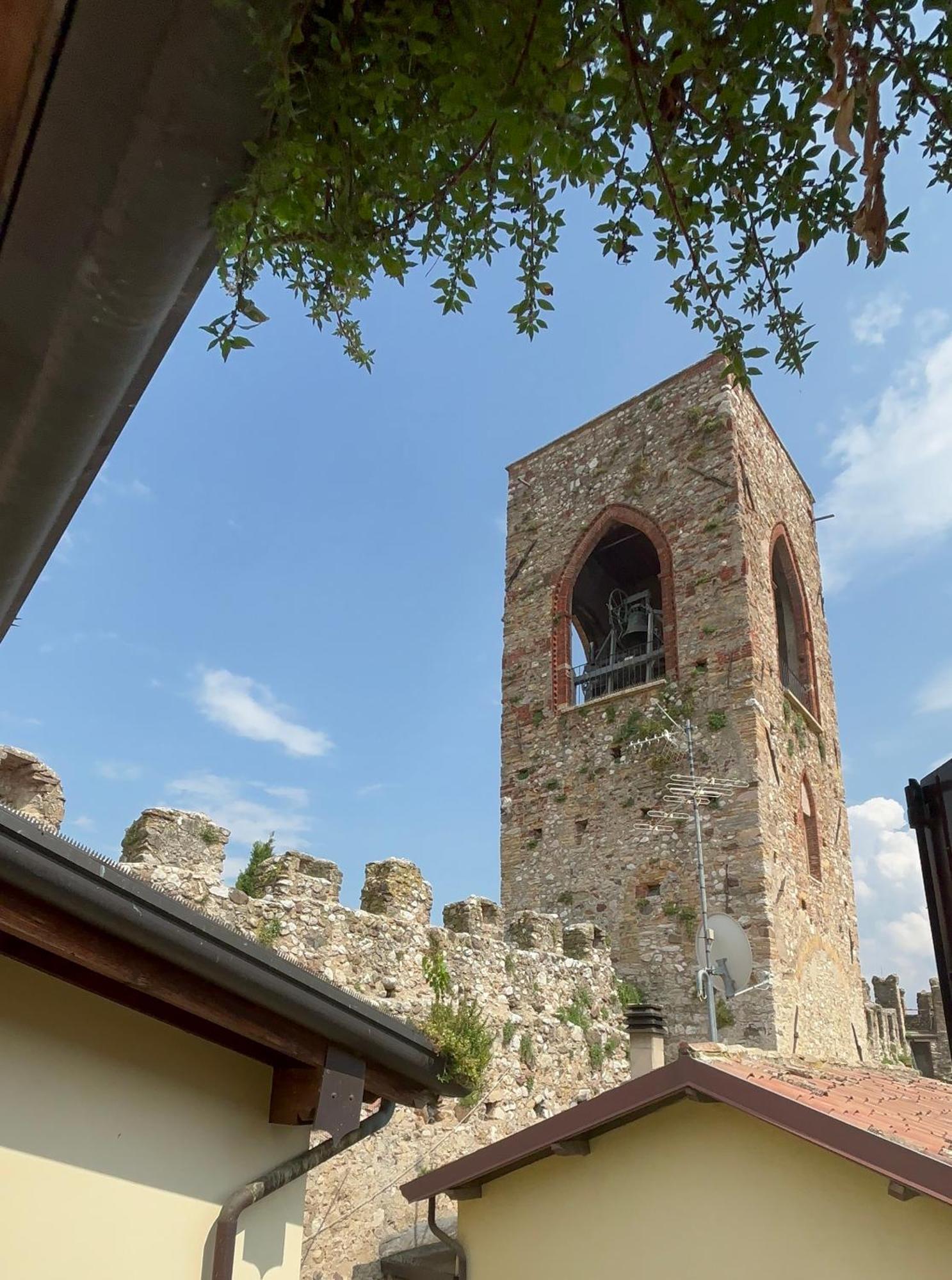 Incantevole Appartamento Moniga del Garda Экстерьер фото